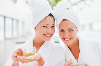 Przyjedź z przyjaciółką